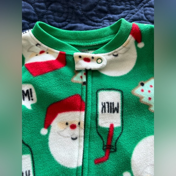 18 mos simple joys by carters Santa fleece footie pajamas.  Like new. - Picture 3 of 5